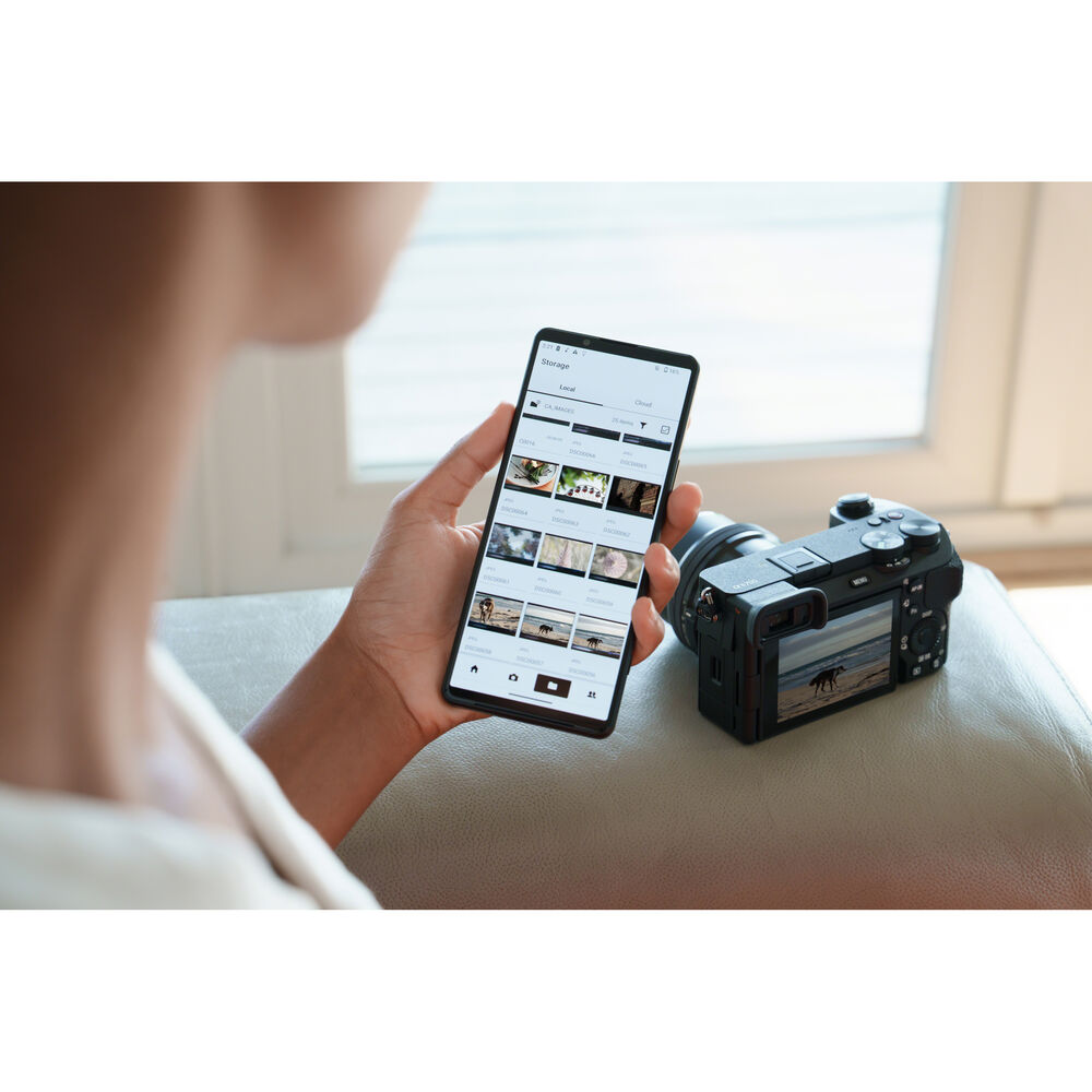 Sony a6700 Mirrorless Vlogger Camera With 16-50mm Lens + 64GB Card + More - - Picture 6 of 7