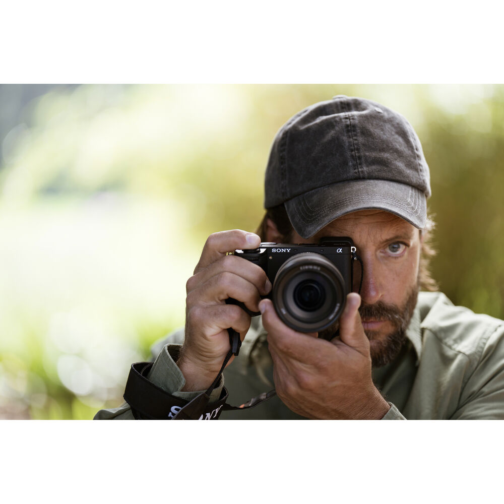 Sony a6700 Mirrorless Vlogger Camera With 16-50mm Lens + 64GB Card + More - - Picture 7 of 7