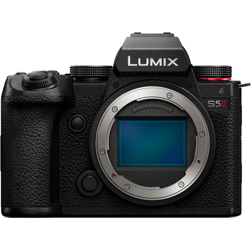 Panasonic Lumix S5II Mirrorless Camera + Sigma 24-70mm DN II Art